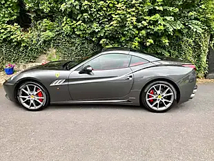 Used 2012 Ferrari California 30 Grigio Silverstone - Interior and Exterior details 3