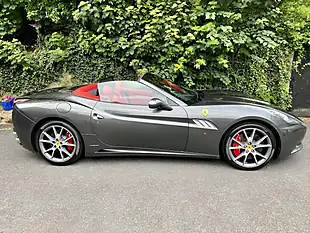 Used 2012 Ferrari California 30 Grigio Silverstone - Interior and Exterior details 6