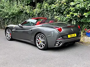 Used 2012 Ferrari California 30 Grigio Silverstone - Interior and Exterior details 8