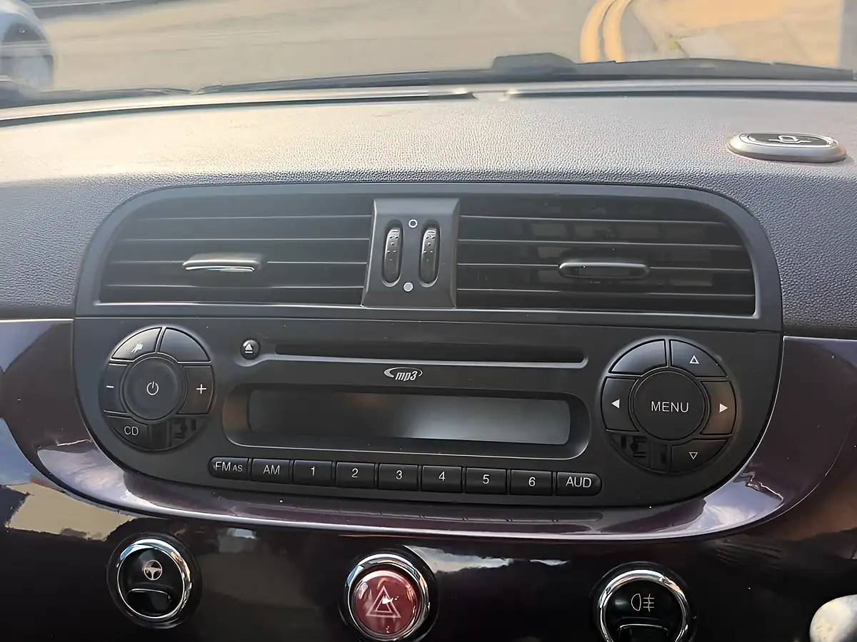 Used 2012 Fiat 500 Lounge Blue - Interior and Exterior details 14