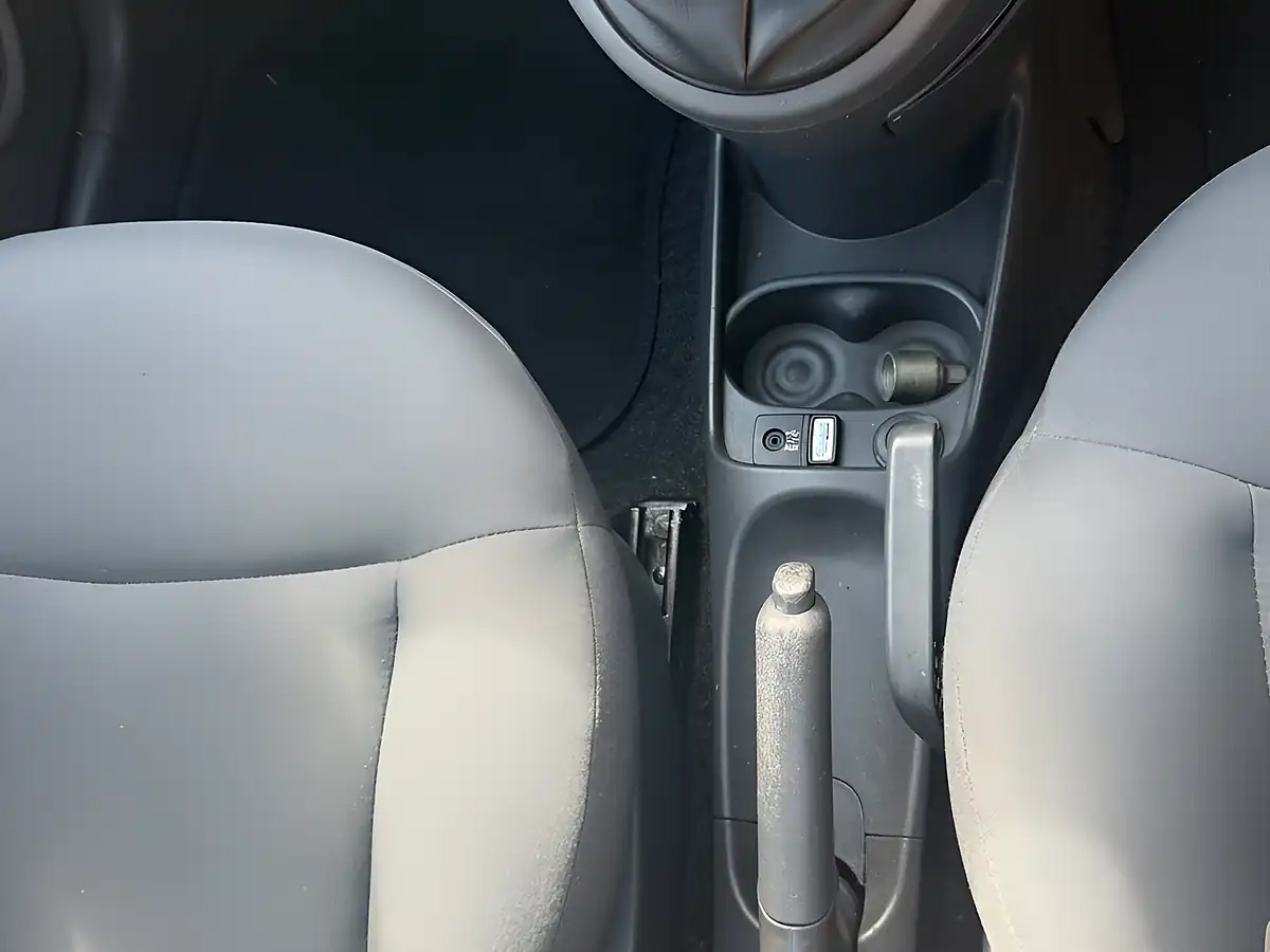 Used 2012 Fiat 500 Lounge Blue - Interior and Exterior details 16