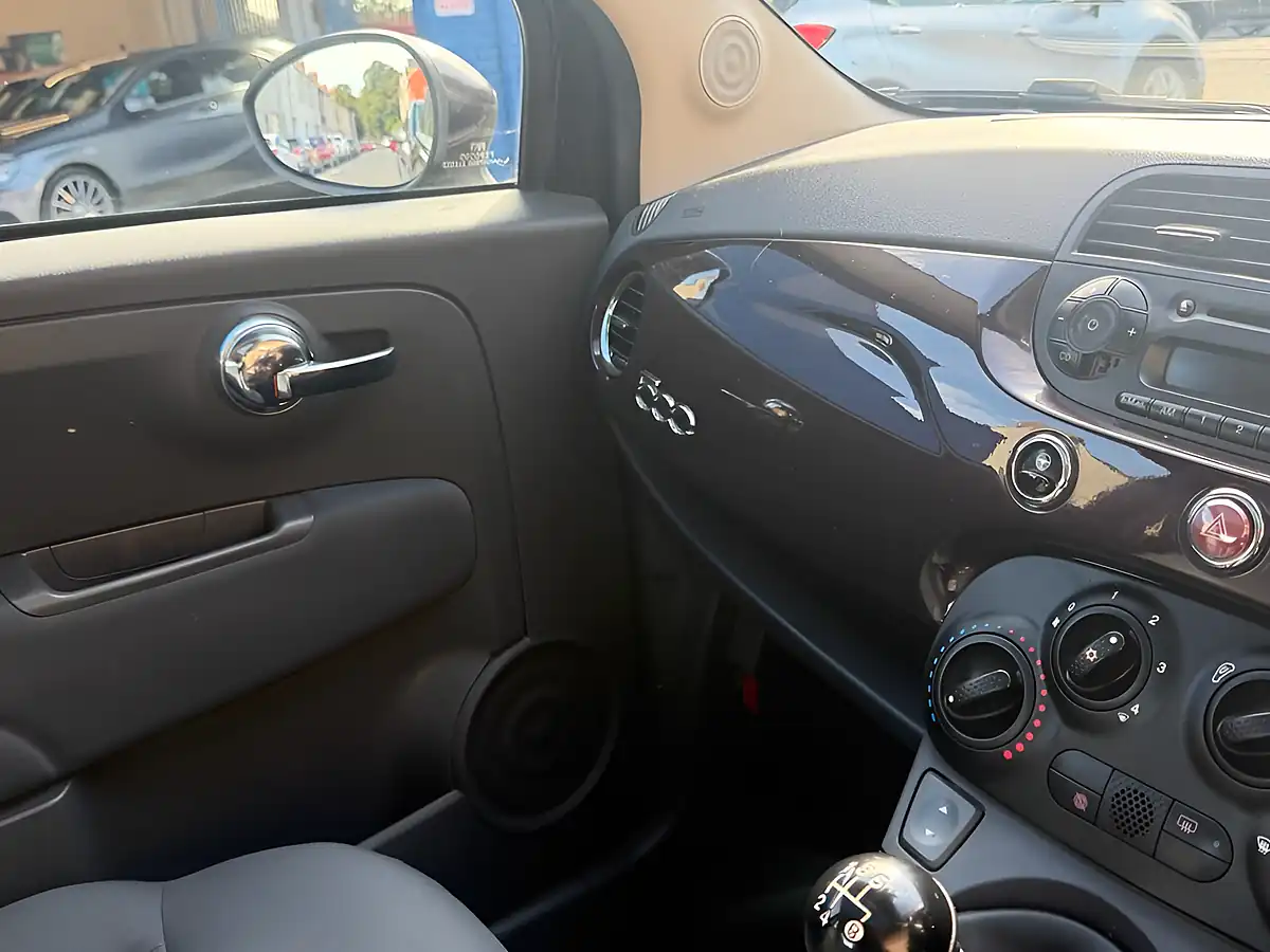 Used 2012 Fiat 500 Lounge Blue - Interior and Exterior details 17