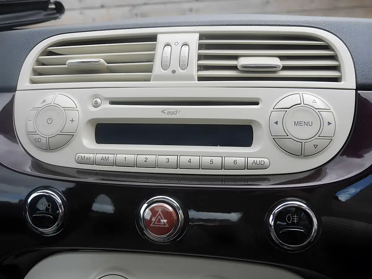 Used 2012 Fiat 500 Lounge Chill Out Purple - Interior and Exterior details 13