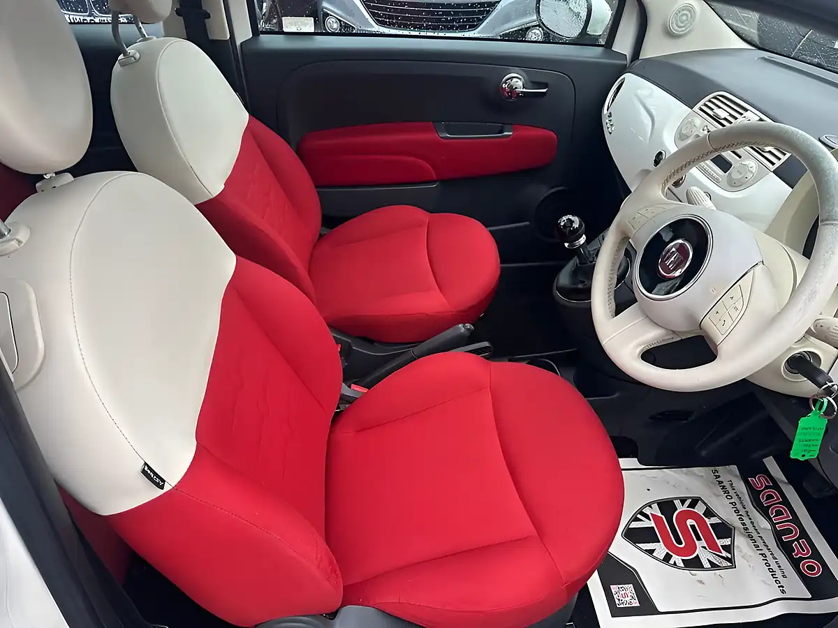 Used 2012 Fiat 500 Lounge White - Interior and Exterior details 8