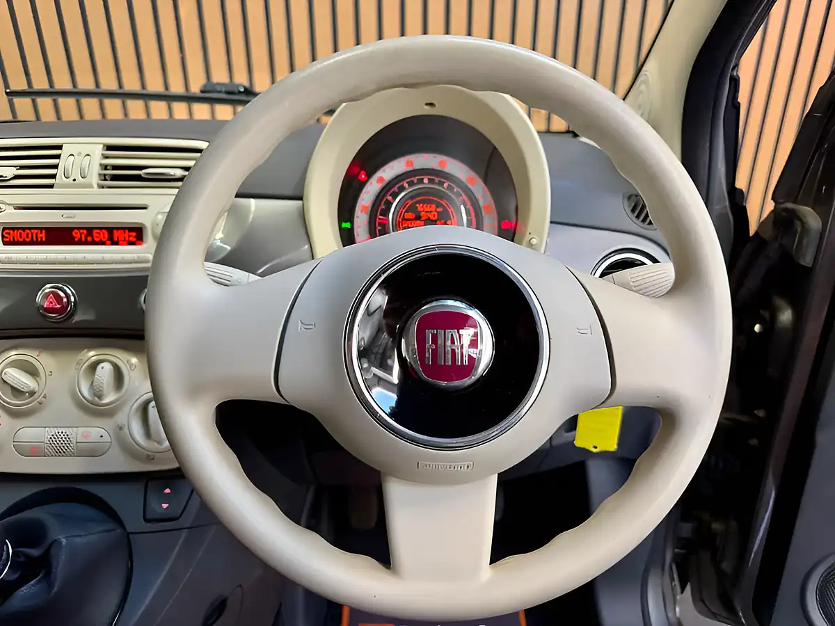 Used 2012 Fiat 500 Pop Electroclash Grey - Interior and Exterior details 12