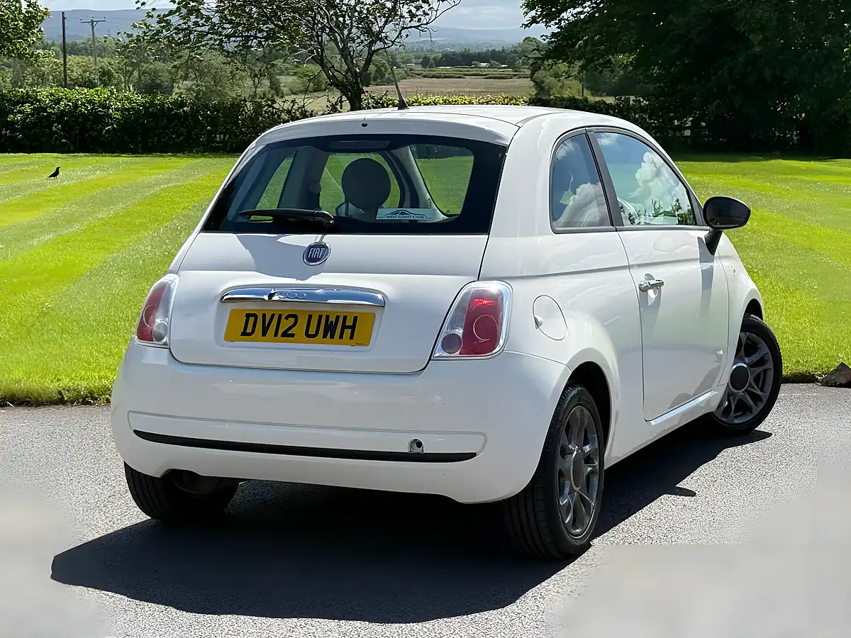 Used 2012 Fiat 500 Pop White - Interior and Exterior details 6