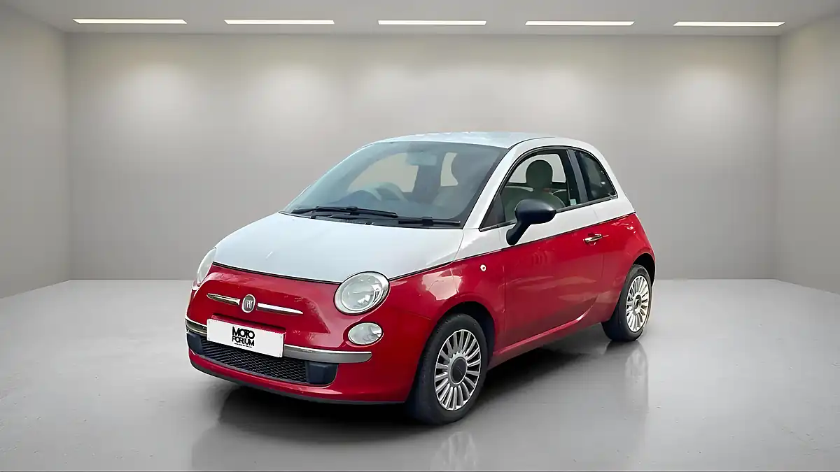 Used 2012 Fiat 500 Pop White - Interior and Exterior details 16
