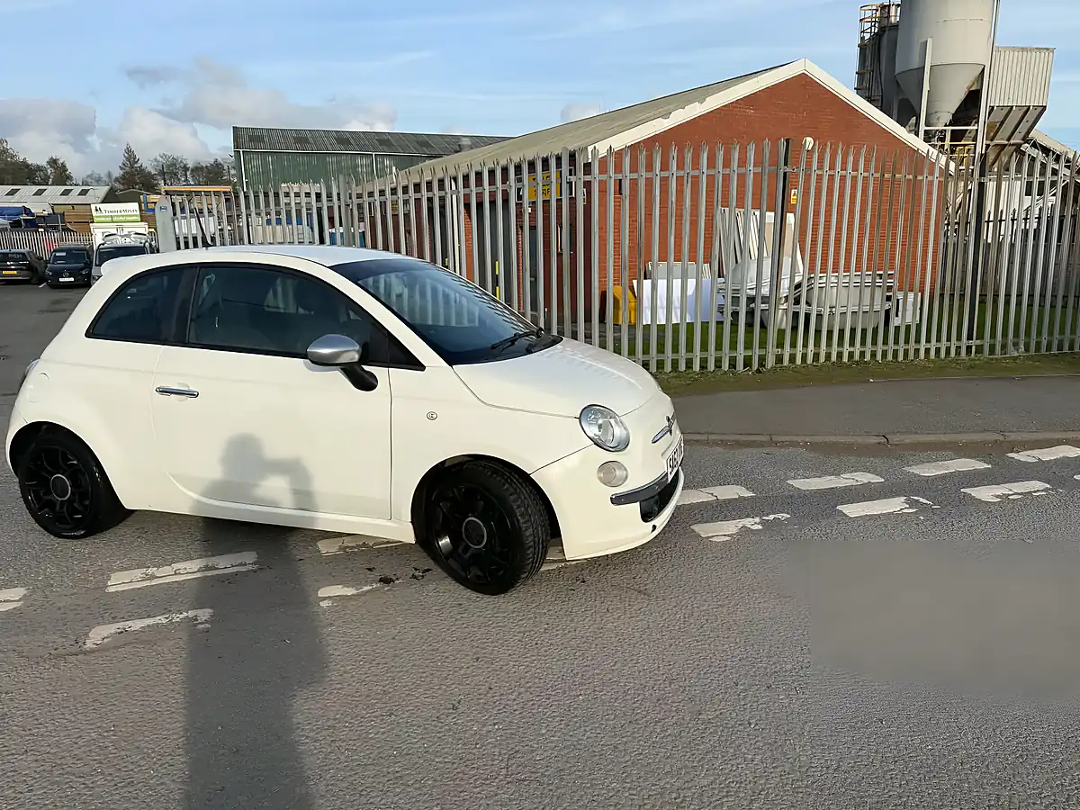 Used 2012 Fiat 500 Street White - Interior and Exterior details 11