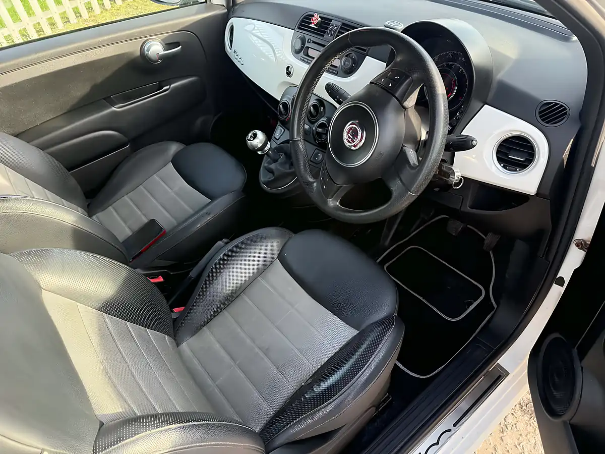Used 2012 Fiat 500 Street White - Interior and Exterior details 16