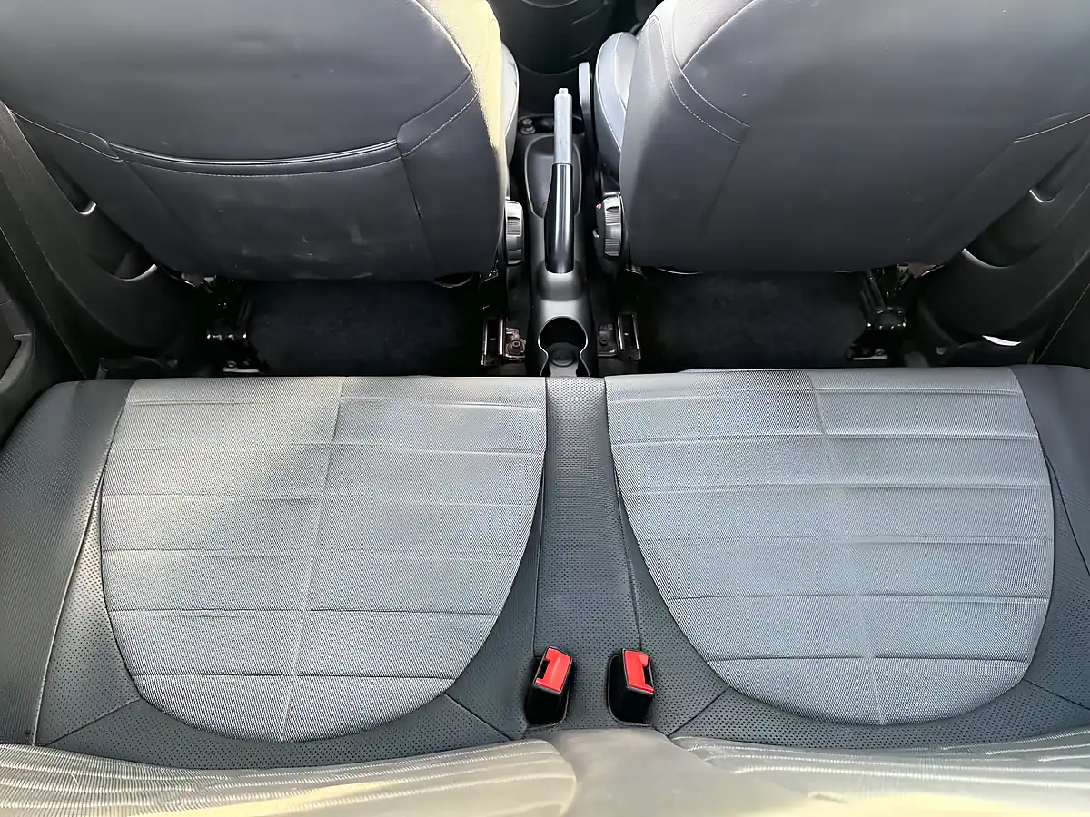 Used 2012 Fiat 500 Street White - Interior and Exterior details 17