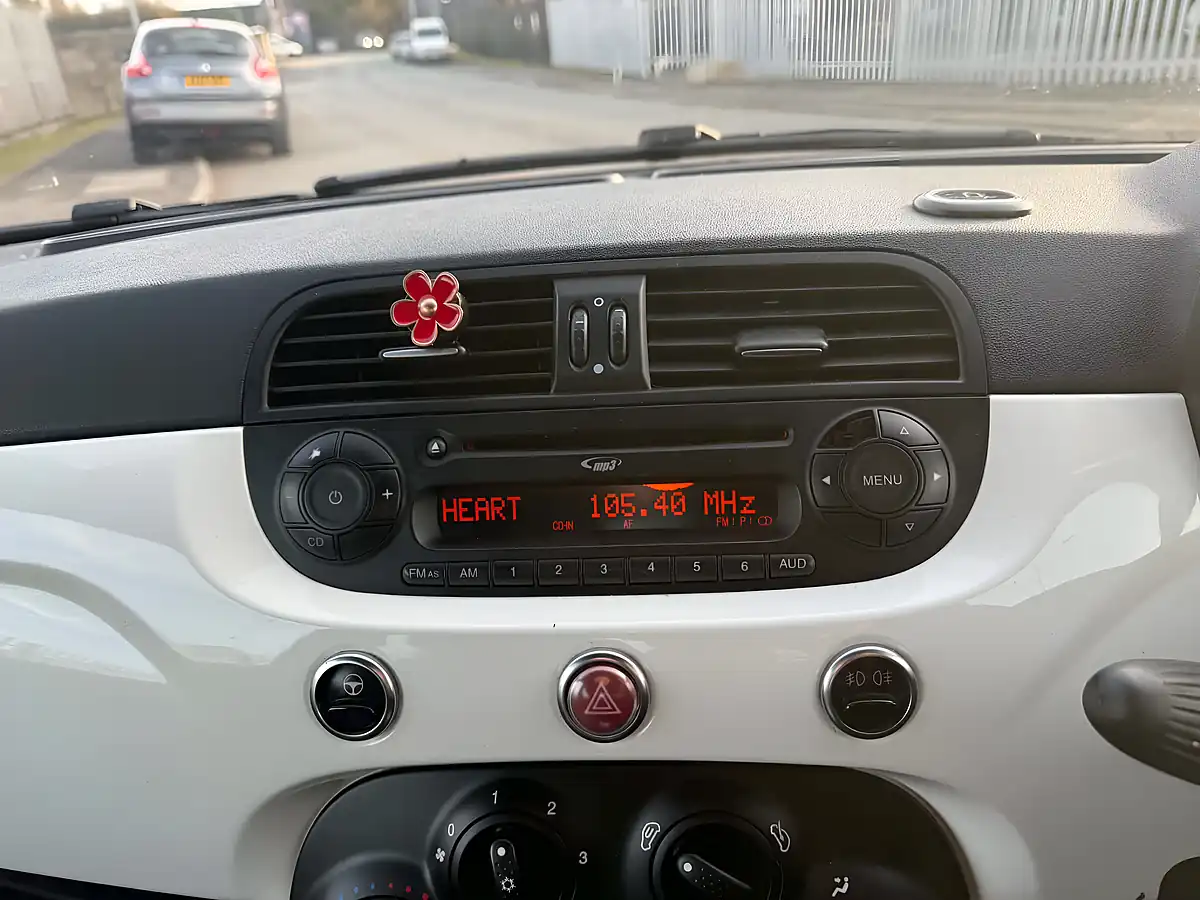 Used 2012 Fiat 500 Street White - Interior and Exterior details 18