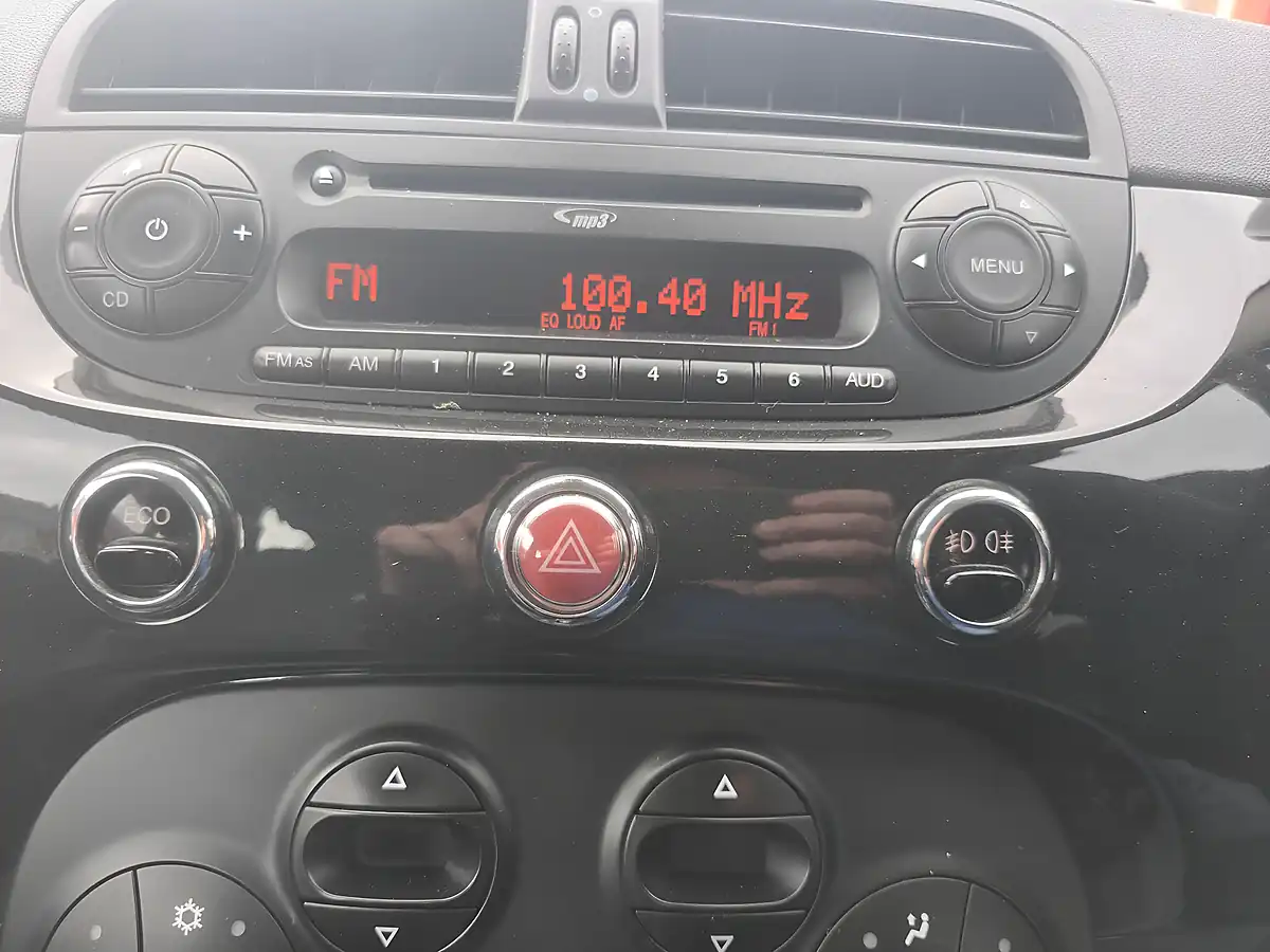 Used 2012 Fiat 500C Lounge Black - Interior and Exterior details 13