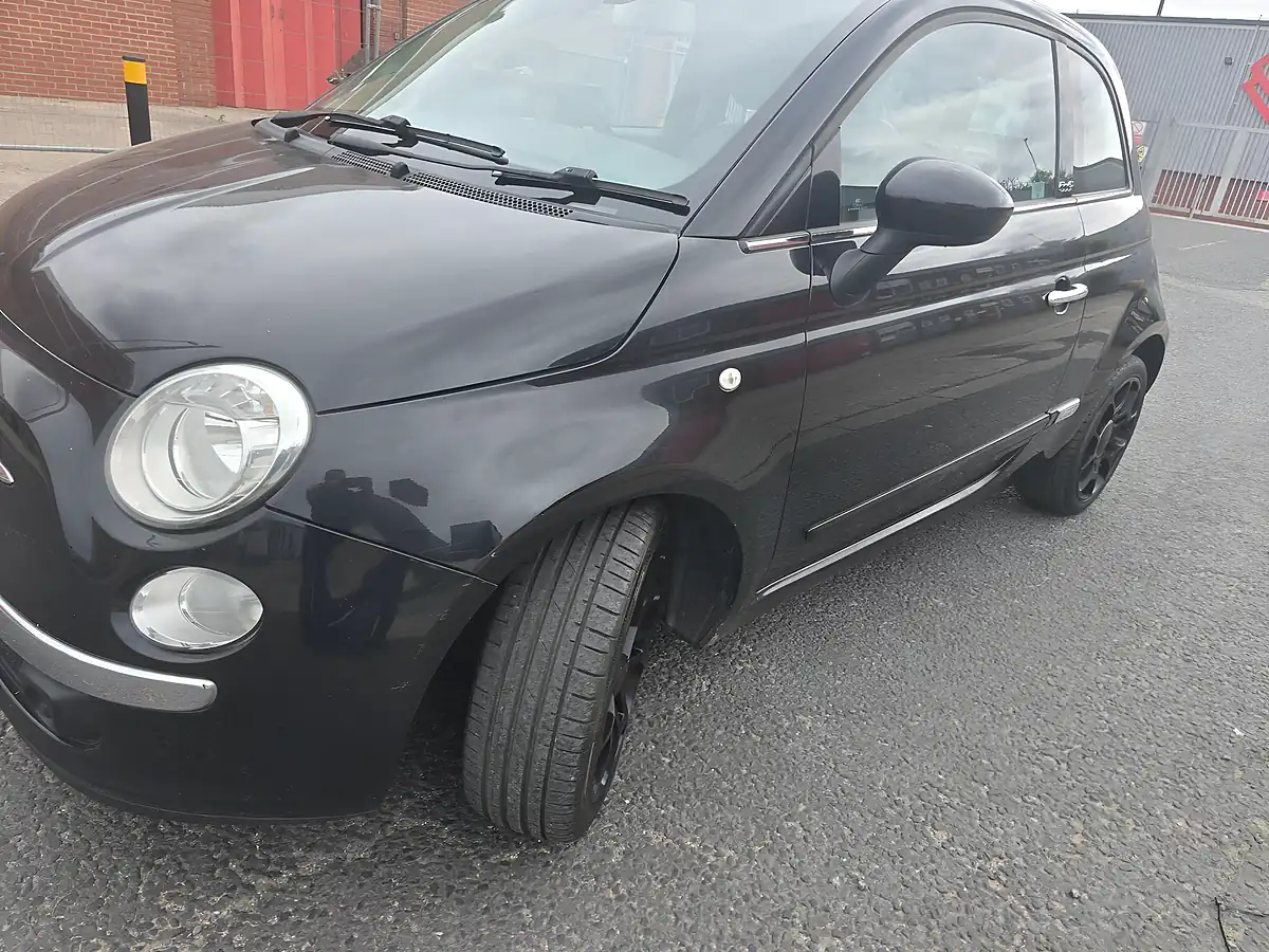 Used 2012 Fiat 500C Lounge Black - Interior and Exterior details 2