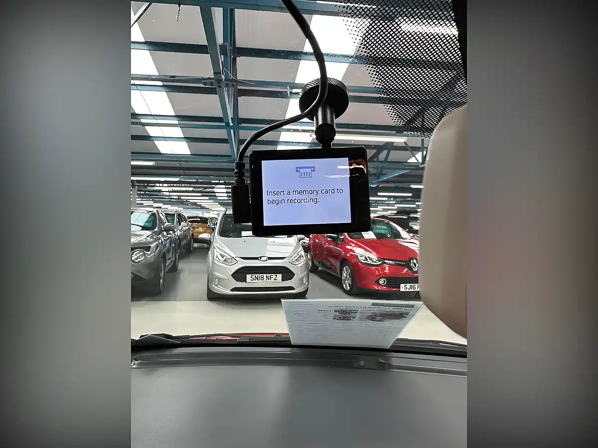 Used 2012 Fiat 500c Lounge Pasodoble Red - Interior and Exterior details 20