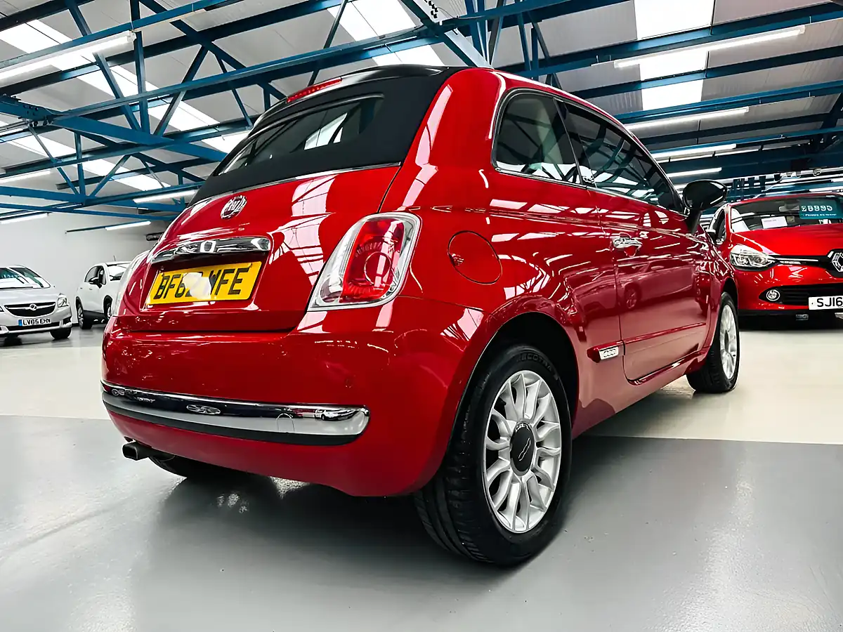 Used 2012 Fiat 500c Lounge Pasodoble Red - Interior and Exterior details 7