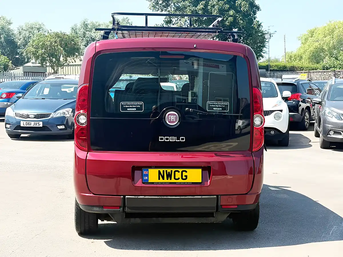 Used 2012 Fiat Doblo Active Red - Interior and Exterior details 7