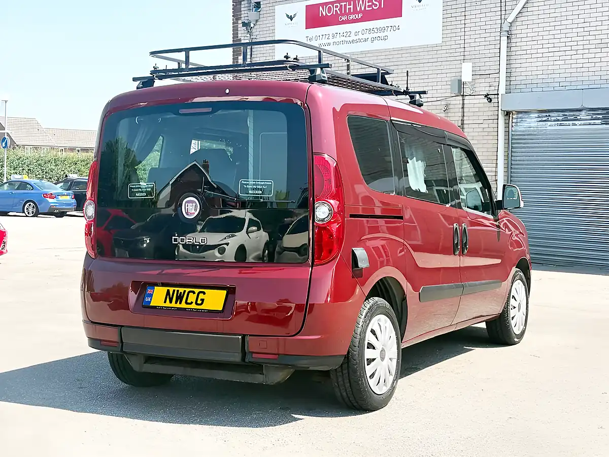 Used 2012 Fiat Doblo Active Red - Interior and Exterior details 8