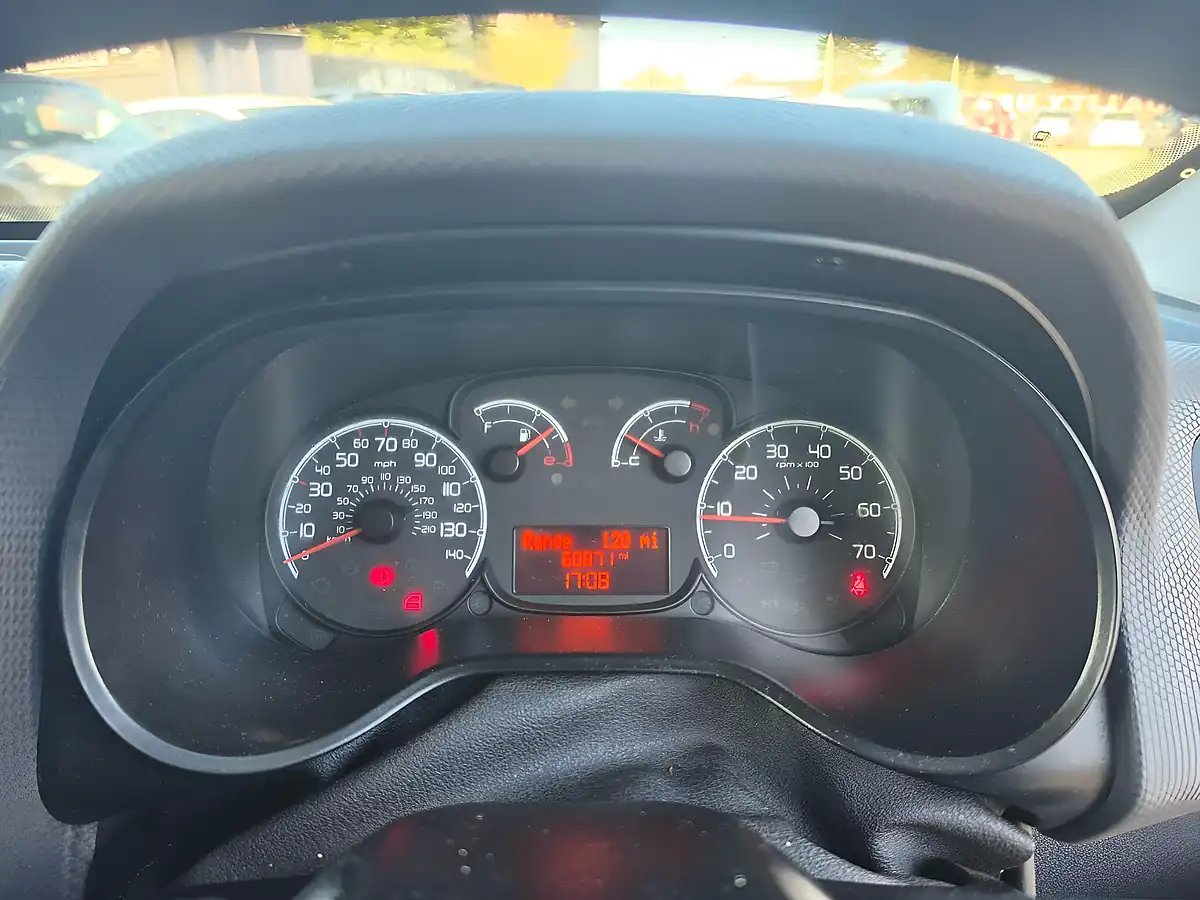 Used 2012 Fiat Doblo Mylife Grey - Interior and Exterior details 10