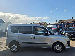 Used 2012 Fiat Doblo Mylife Grey - Interior and Exterior details 8