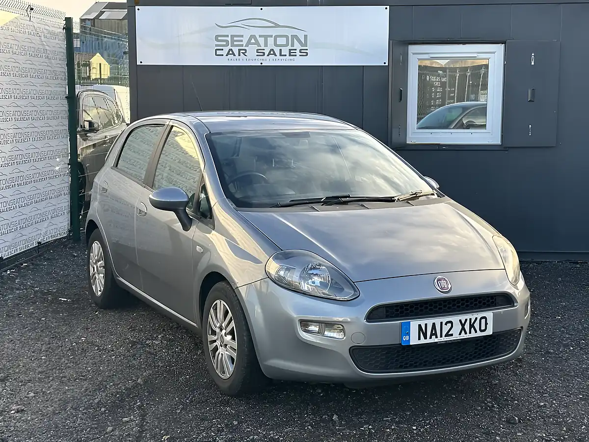 Used 2012 Fiat Punto Easy Grey - Front View