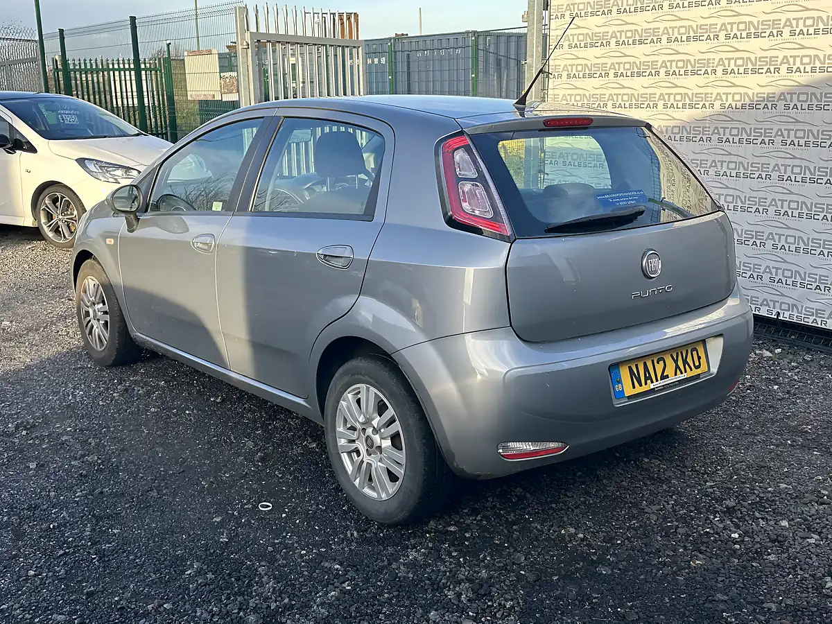 Used 2012 Fiat Punto Easy Grey - Interior and Exterior details 8