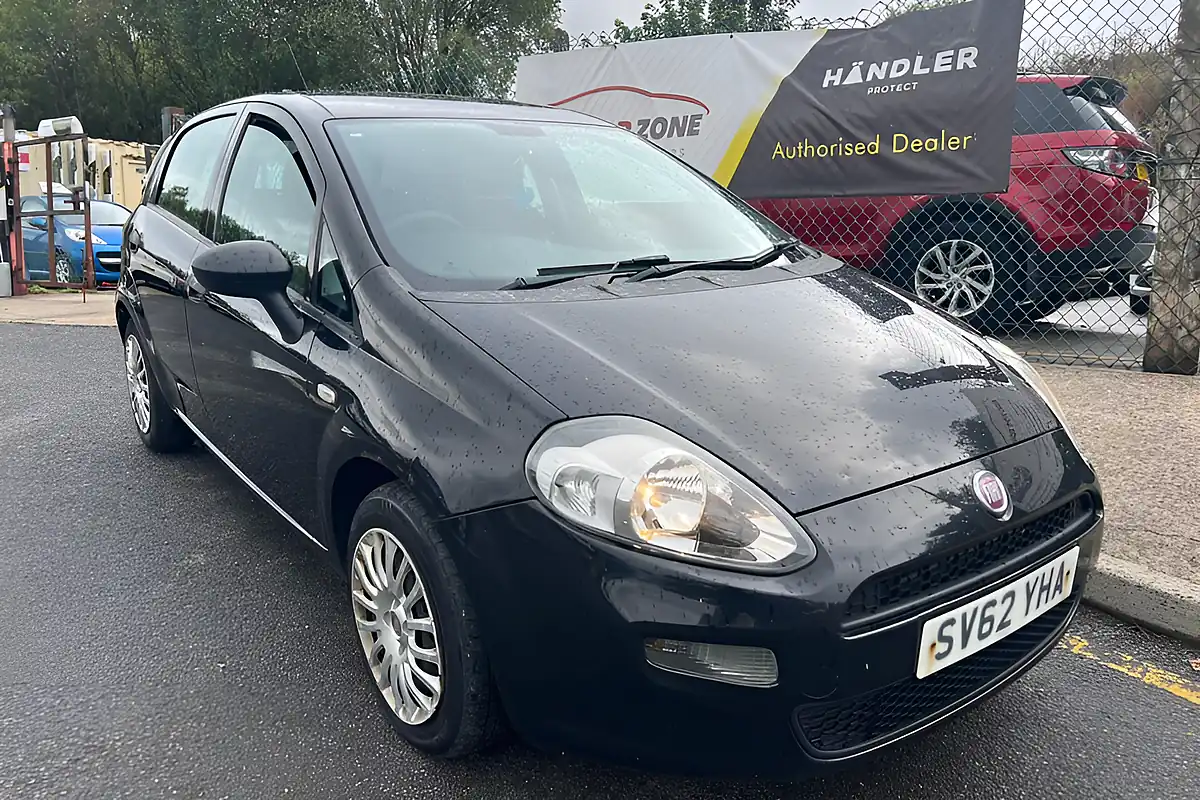 Used 2012 Fiat Punto Pop Black - Front View