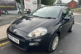 Used 2012 Fiat Punto Pop Black - Interior and Exterior details 3