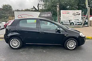 Used 2012 Fiat Punto Pop Black - Interior and Exterior details 5