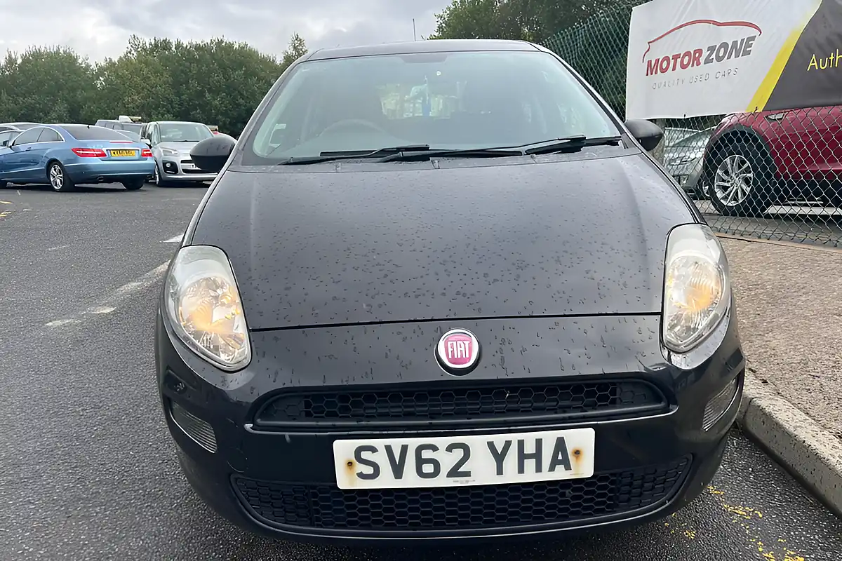 Used 2012 Fiat Punto Pop Black - Interior and Exterior details 7