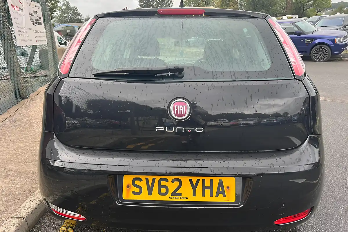 Used 2012 Fiat Punto Pop Black - Interior and Exterior details 8