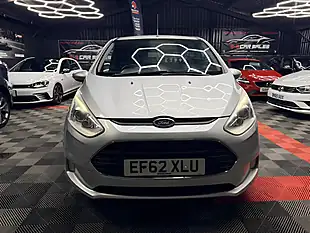 Used 2012 Ford B-Max Zetec Silver - Interior and Exterior details 5