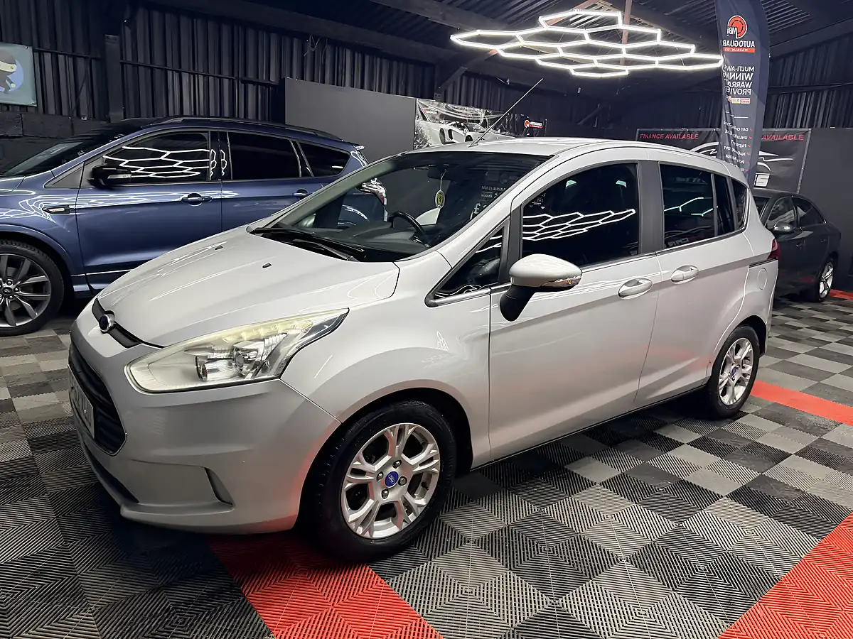 Used 2012 Ford B-Max Zetec Silver - Interior and Exterior details 6