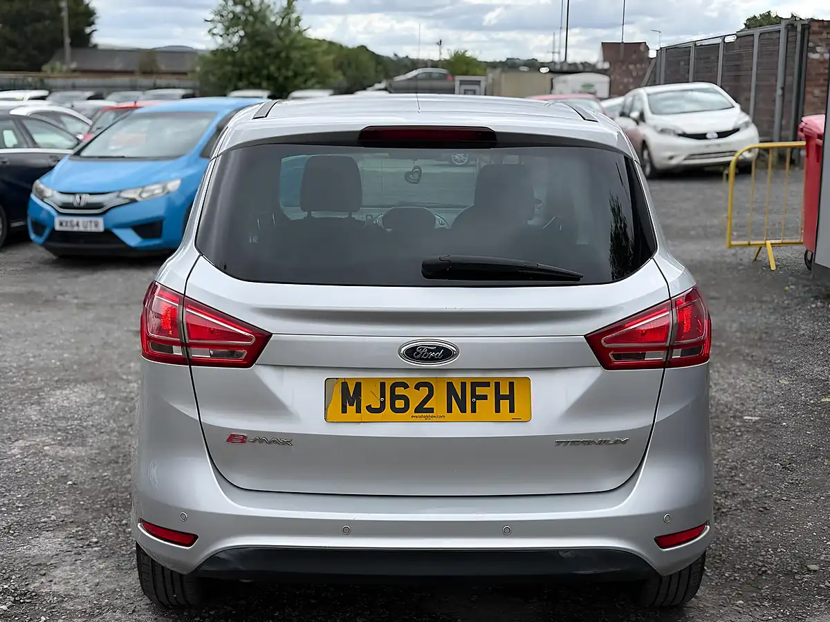 Used 2012 Ford B-Max Zetec Silver - Interior and Exterior details 6