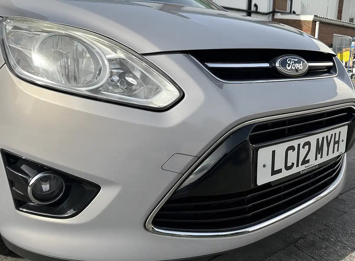 Used 2012 Ford C-Max Titanium Grey - Interior and Exterior details 10