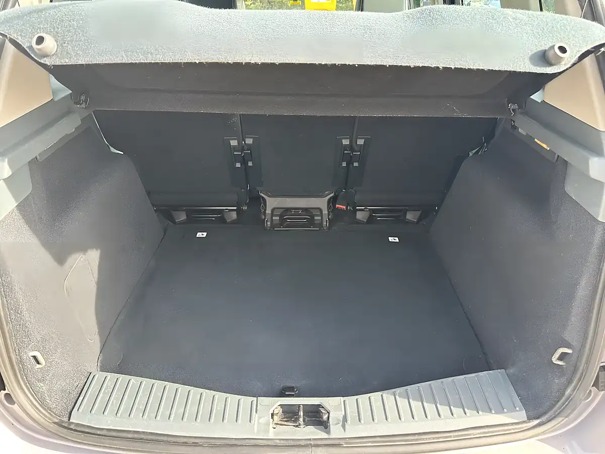Used 2012 Ford C-Max Titanium Grey - Interior and Exterior details 5
