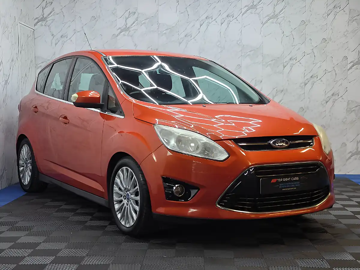 Used 2012 Ford C-Max Titanium Red - Front View