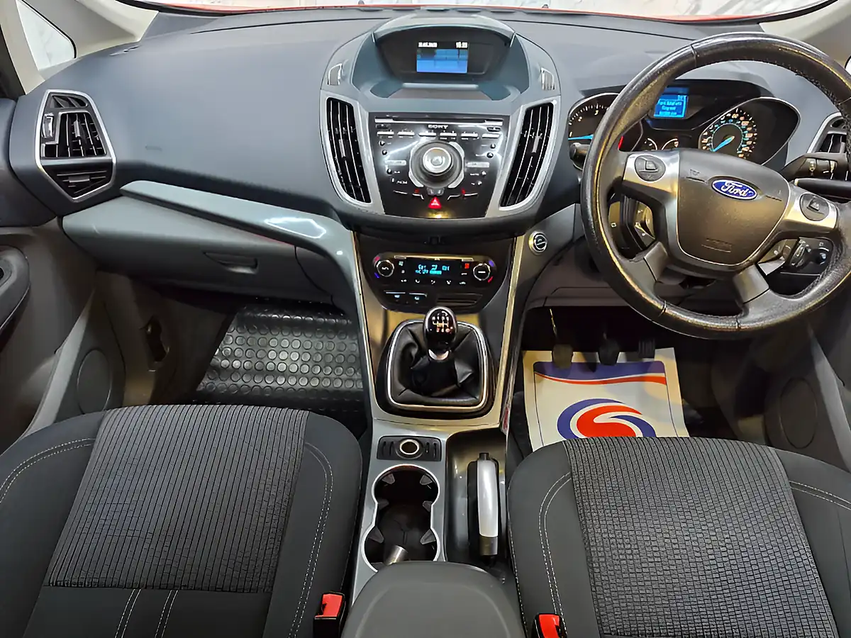 Used 2012 Ford C-Max Titanium Red - Interior and Exterior details 11