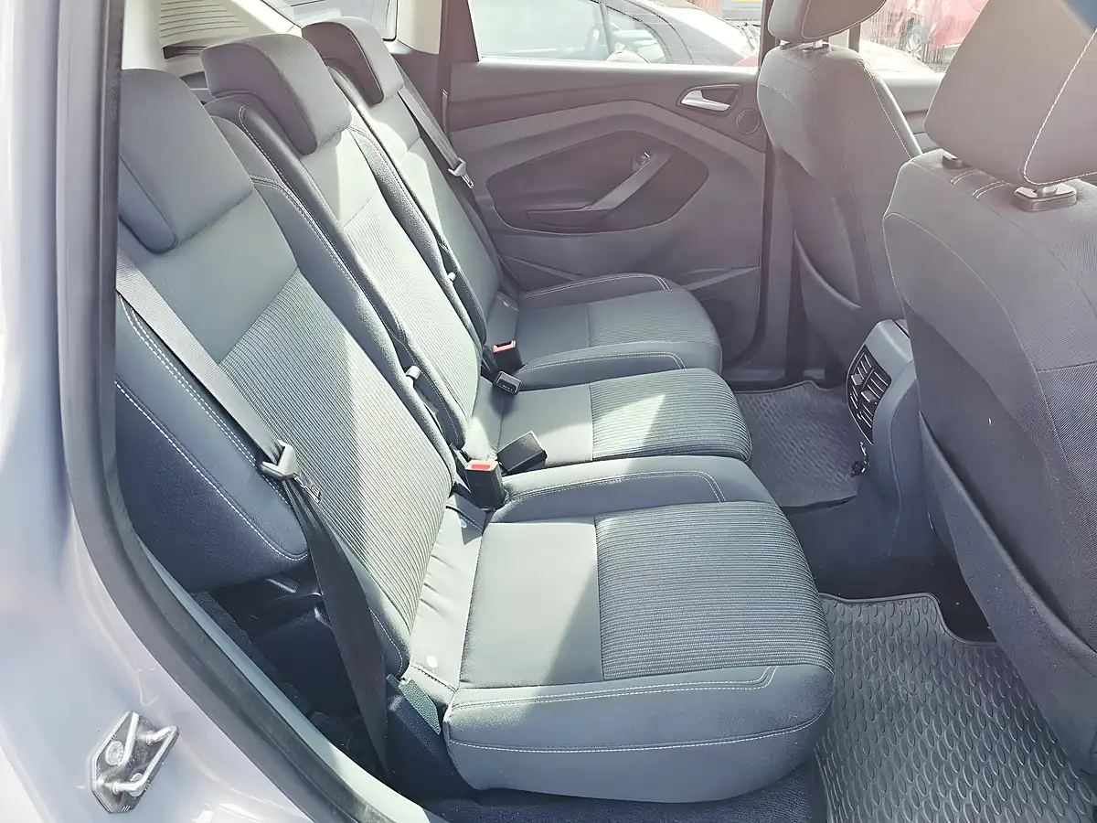 Used 2012 Ford C-Max Titanium Silver - Interior and Exterior details 8