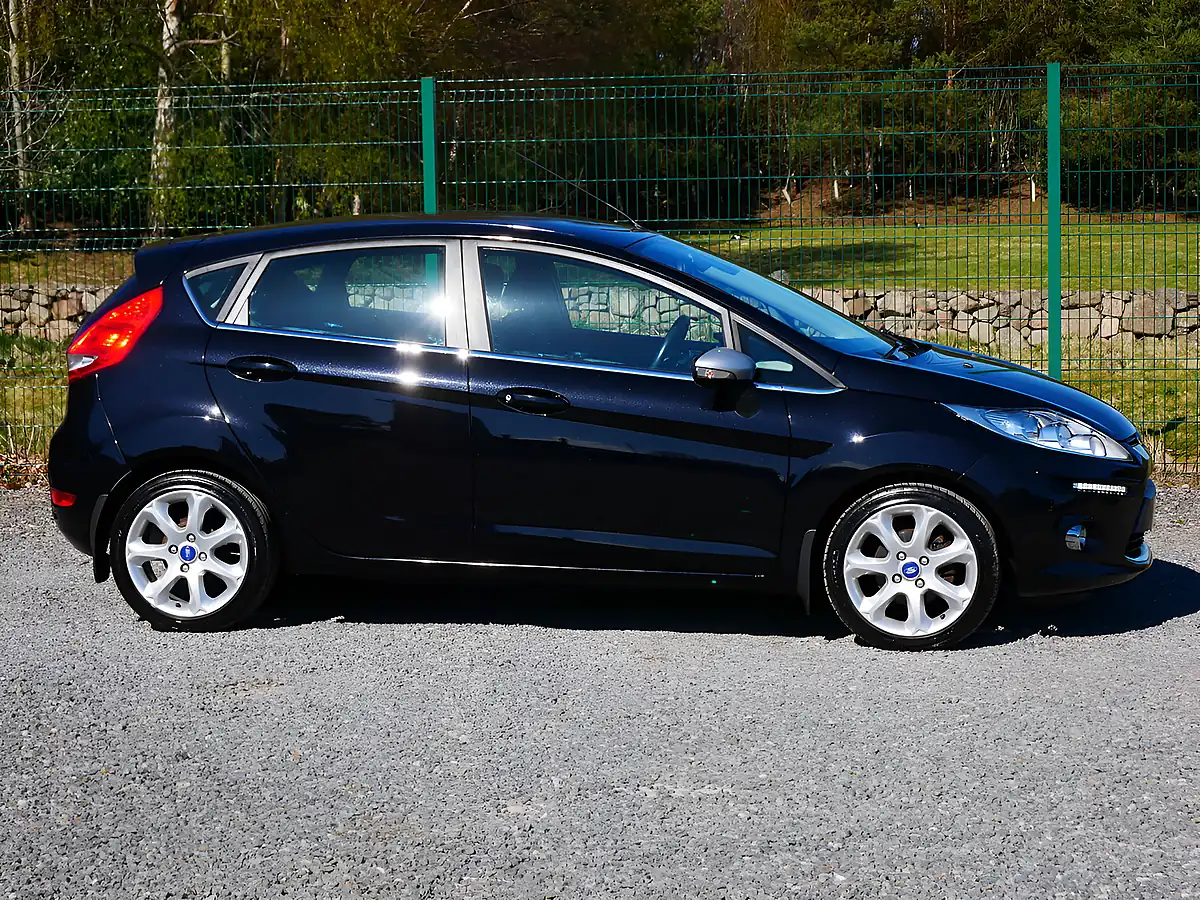Used 2012 Ford Fiesta Centura Panther Black Metallic - Interior and Exterior details 5