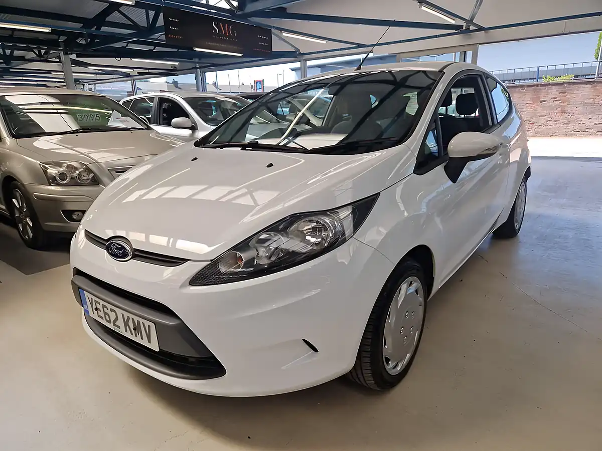 Used 2012 Ford Fiesta Edge White - Interior and Exterior details 10