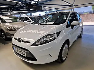 Used 2012 Ford Fiesta Edge White - Interior and Exterior details 4