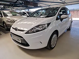 Used 2012 Ford Fiesta Edge White - Interior and Exterior details 9