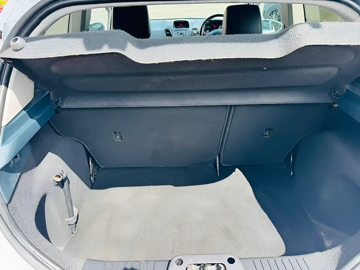 Used 2012 Ford Fiesta Metal White - Interior and Exterior details 11