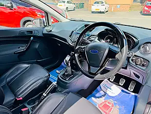 Used 2012 Ford Fiesta Metal White - Interior and Exterior details 5