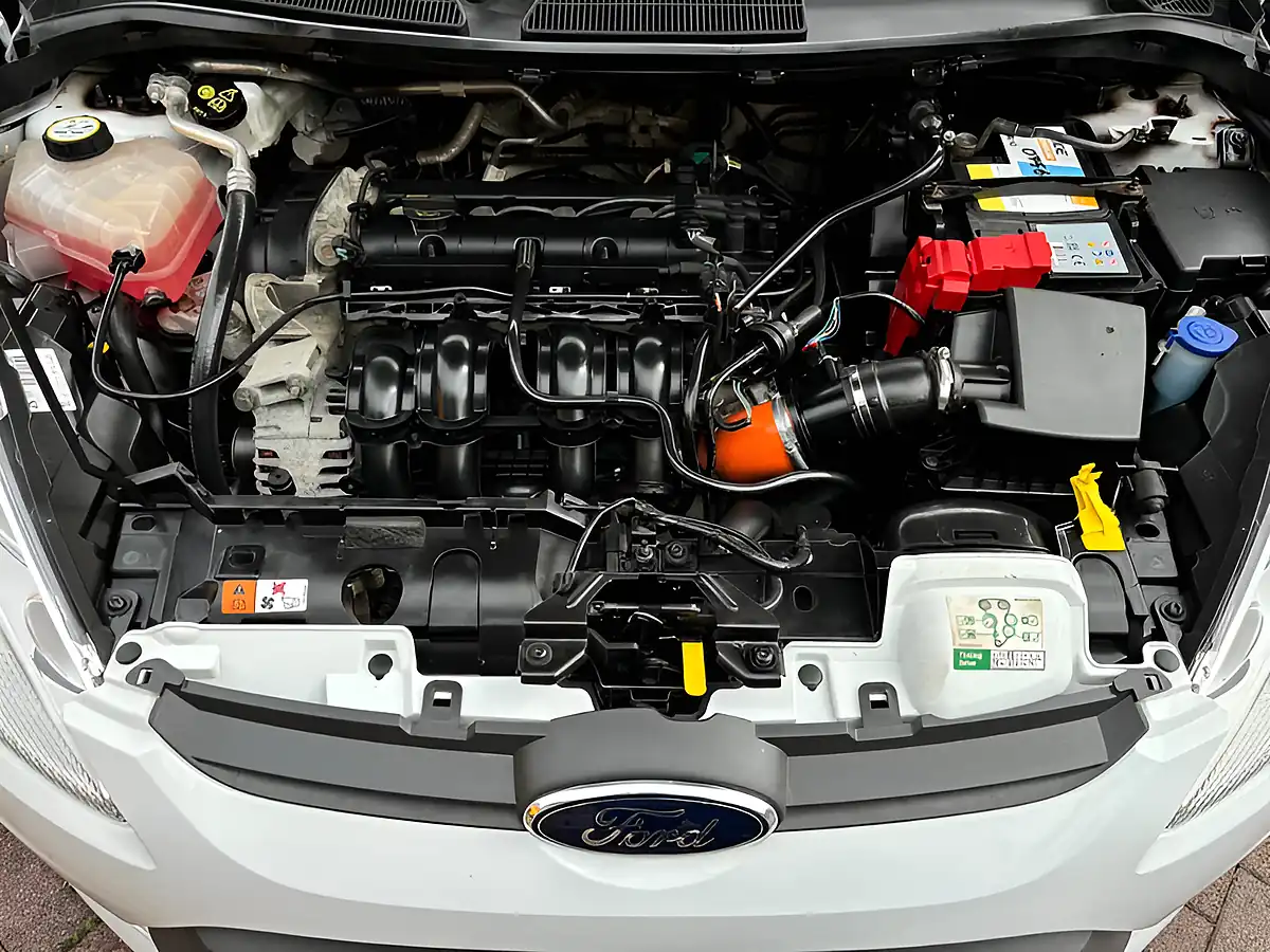 Used 2012 Ford Fiesta Metal White - Interior and Exterior details 11