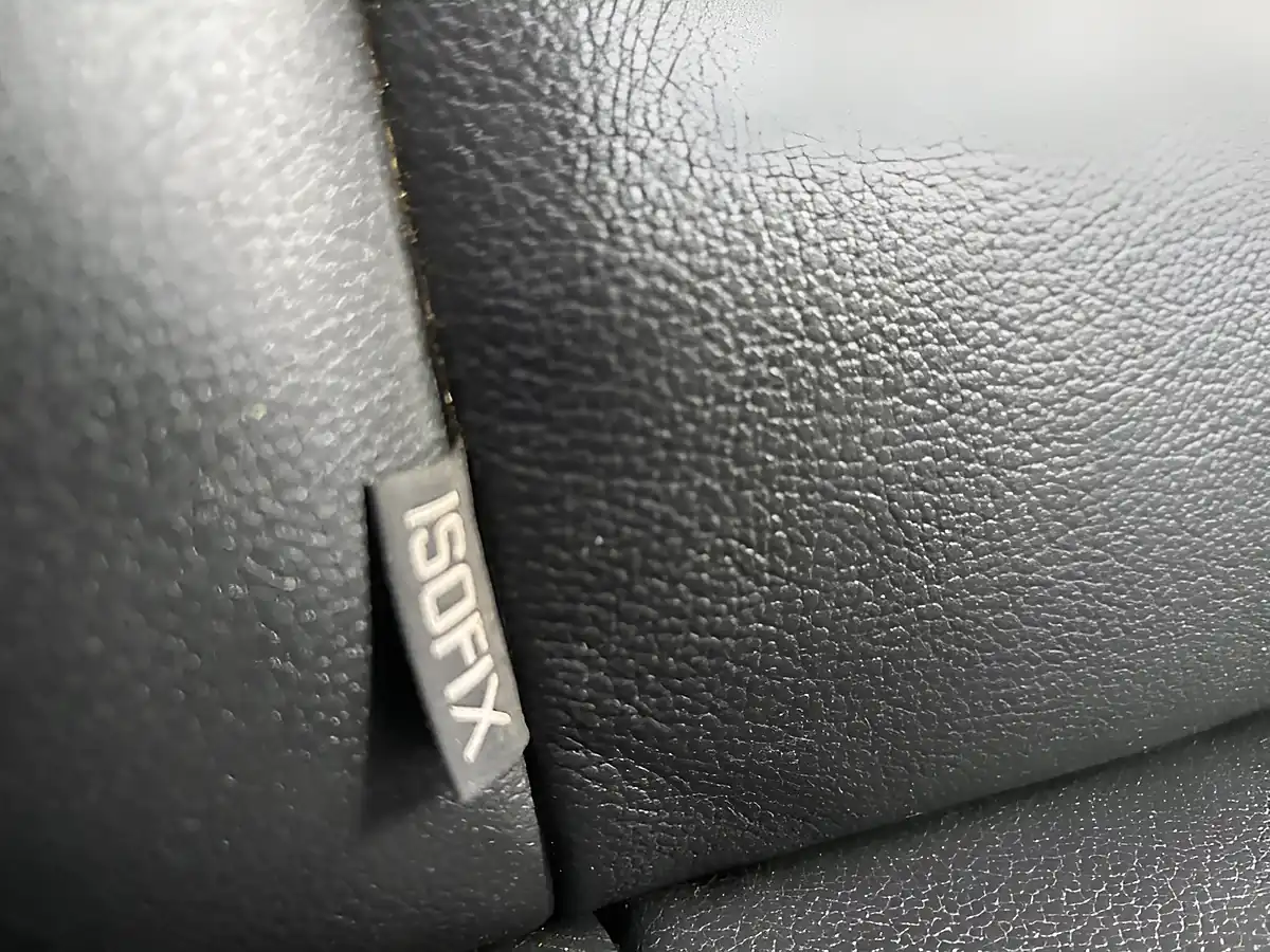 Used 2012 Ford Fiesta Metal White - Interior and Exterior details 17