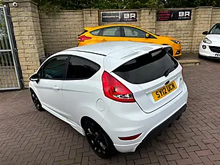Used 2012 Ford Fiesta Metal White - Interior and Exterior details 8