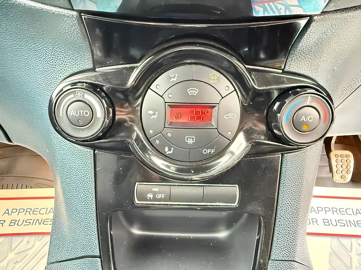 Used 2012 Ford Fiesta Metal White - Interior and Exterior details 11