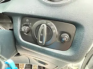 Used 2012 Ford Fiesta Metal White - Interior and Exterior details 12