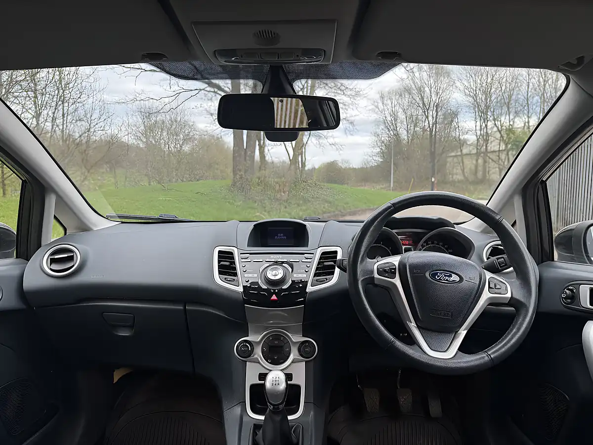 Used 2012 Ford Fiesta Titanium Black - Interior and Exterior details 11